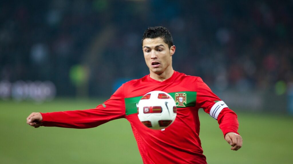 Cristiano Ronaldo sous le maillot du Portugal lors d’un match international