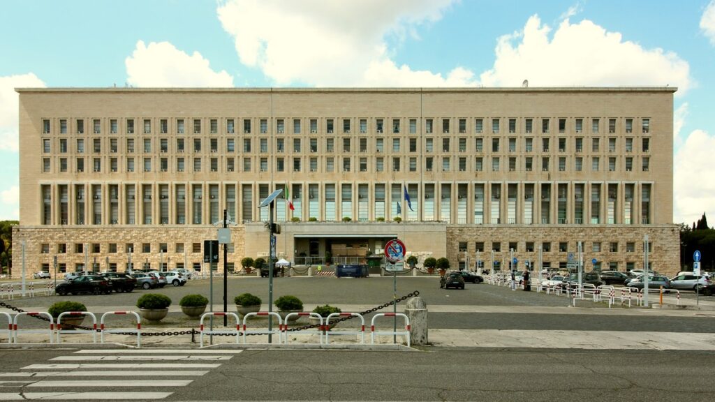 Palazzo della Farnesina à Rome, contexte institutionnel italien pour le Prix Mattei et la coopération culturelle Italie-Maroc