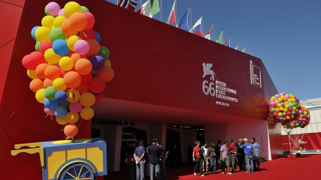 Le Palais du cinéma de la Mostra de Venise