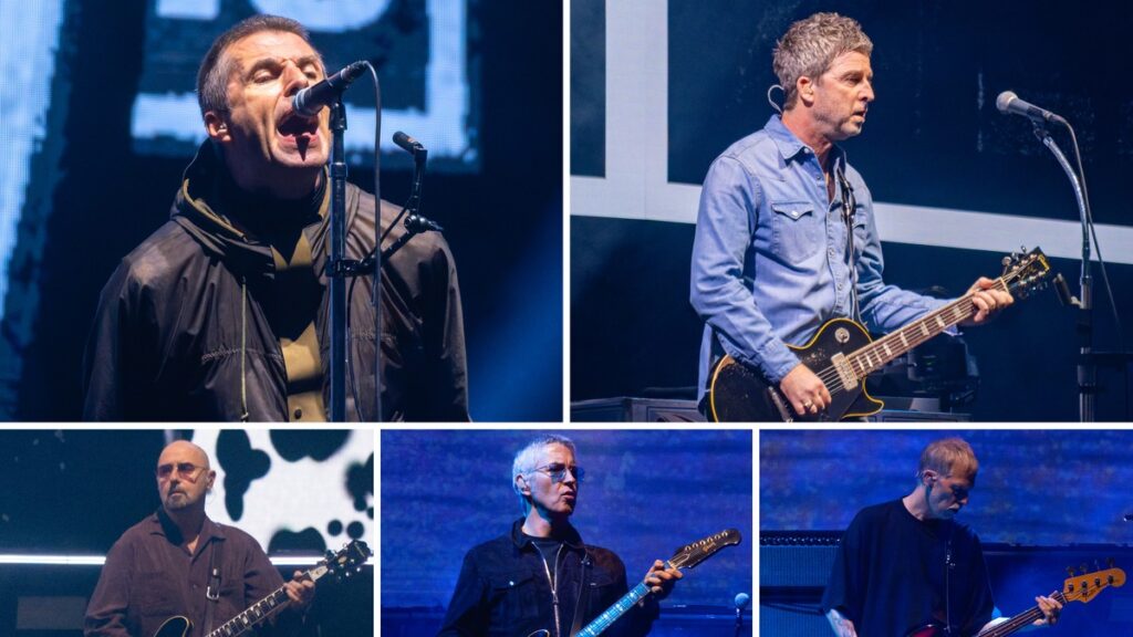 Liam et Noel Gallagher du groupe Oasis sur scène lors de la tournée Live 25